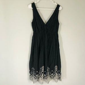 Vintage Y2K Sele Plunging V Neck Empire Waist Embroidered Dress Sz M